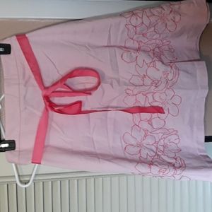 Pink embroidered  knee high skirt